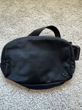 Lululemon Belt Bag Black with Black Hardware Unique Rare Color Combo